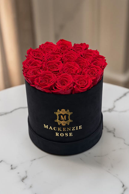 17 Preserved Roses in Large Black Round Velvet Box